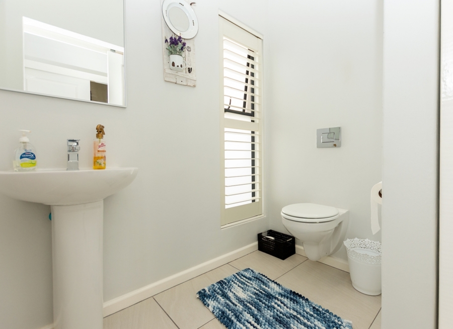 3 Bedroom Property for Sale in Port Owen Western Cape